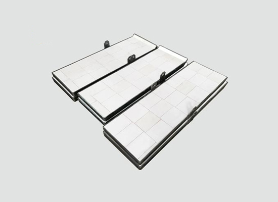 <strong>耐磨陶瓷复合钢板(NMC-ZT)</strong>